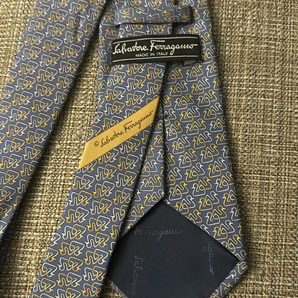 1 day Sale Authentic Salvatore Ferregamo tie made in Italy.